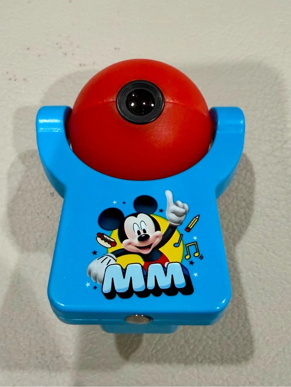 Disney Projectables Mickey Mouse LED Night Light featuring Mickey & Friends EUC